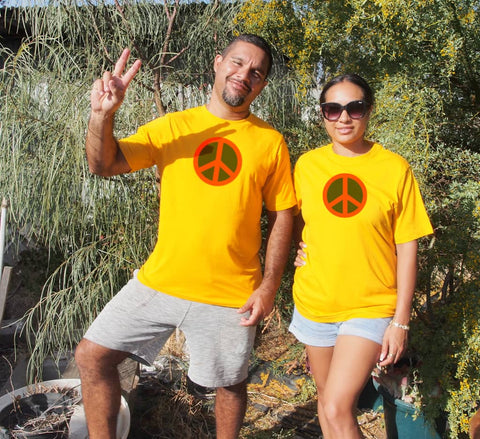 Peace Sign - Black Yellow Red - Unisex Short Sleeve T-Shirt